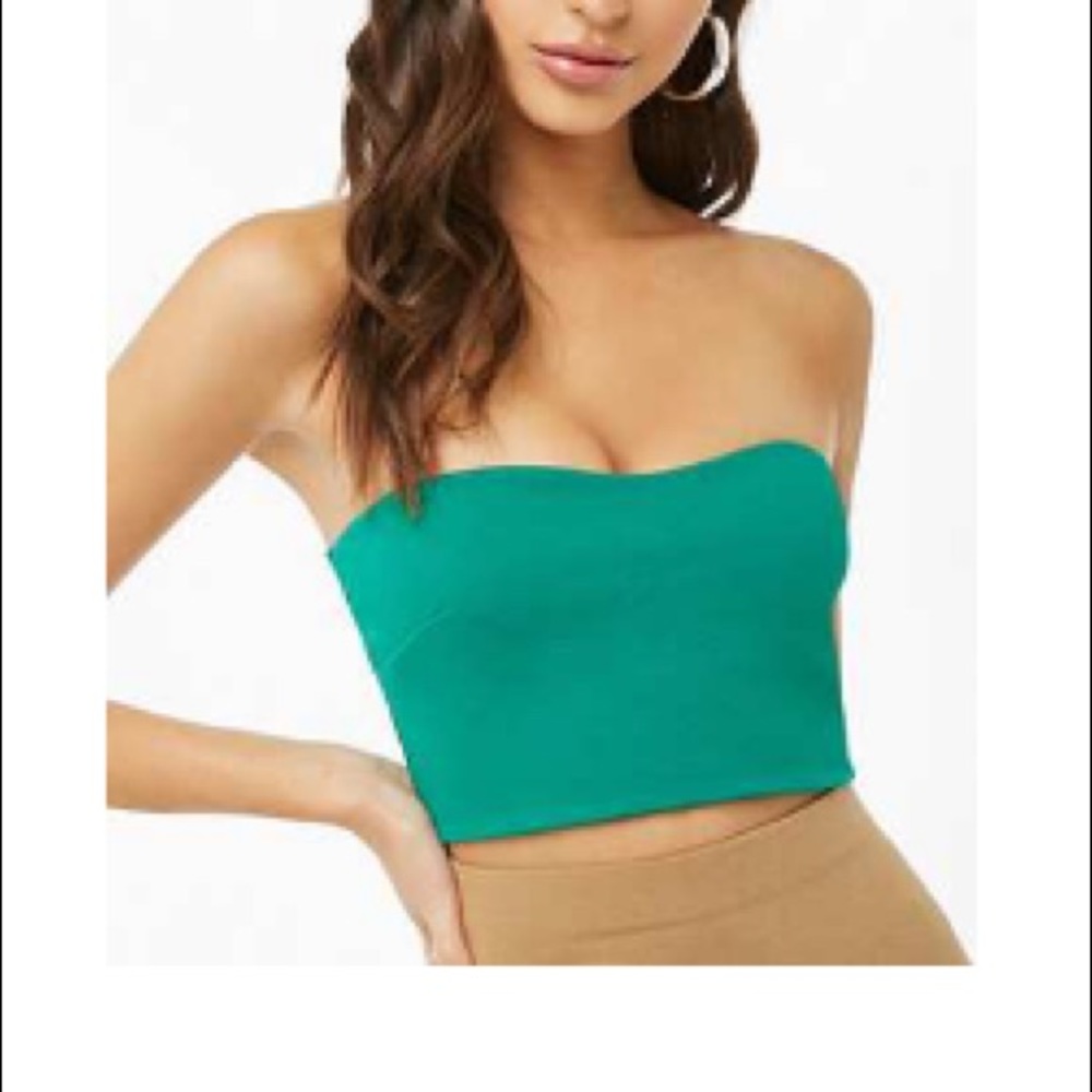 Green crop top
